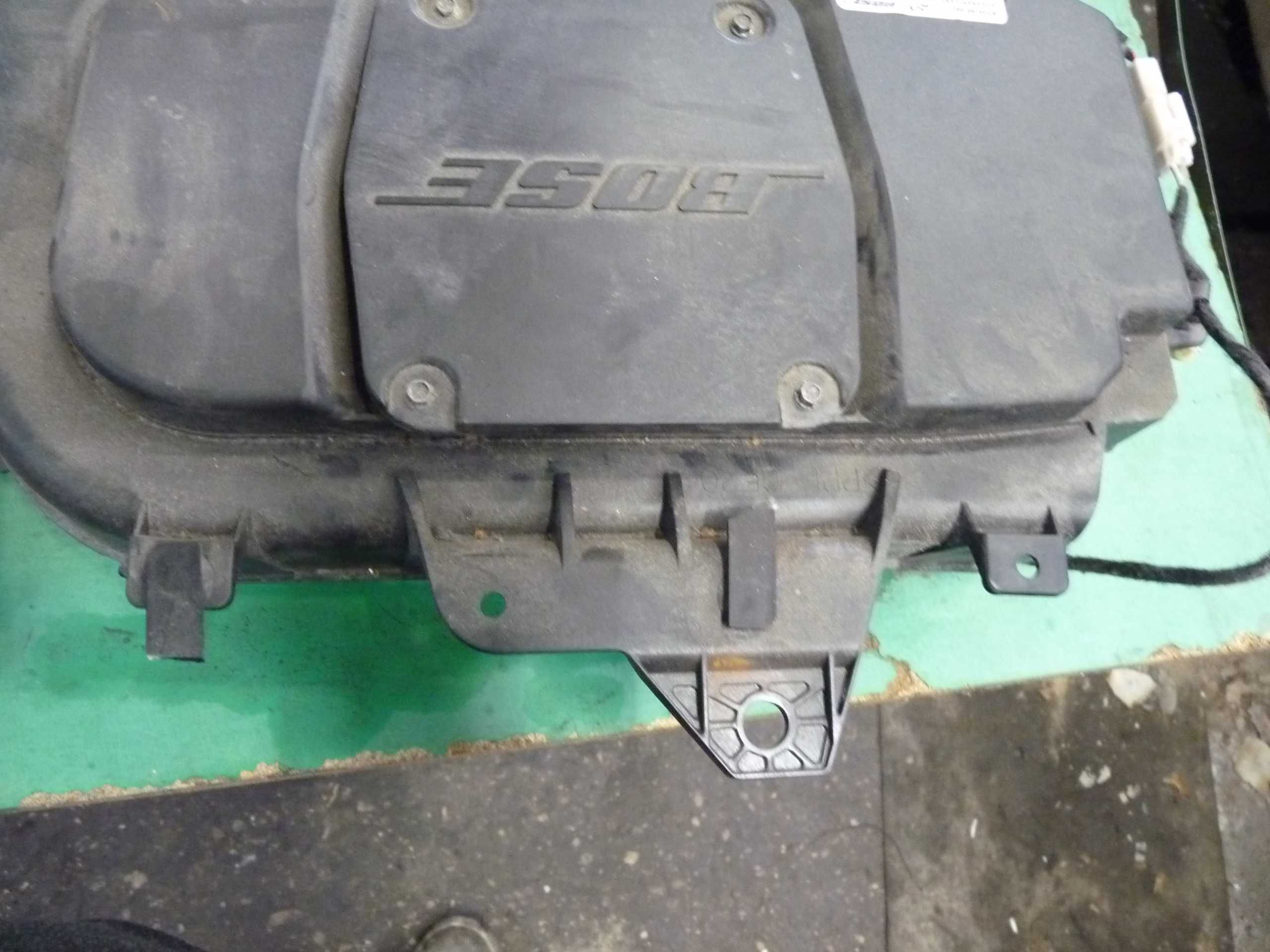 Nagłośnienie Subwoofer Wzmacniacz Mazda 3 BK Bose