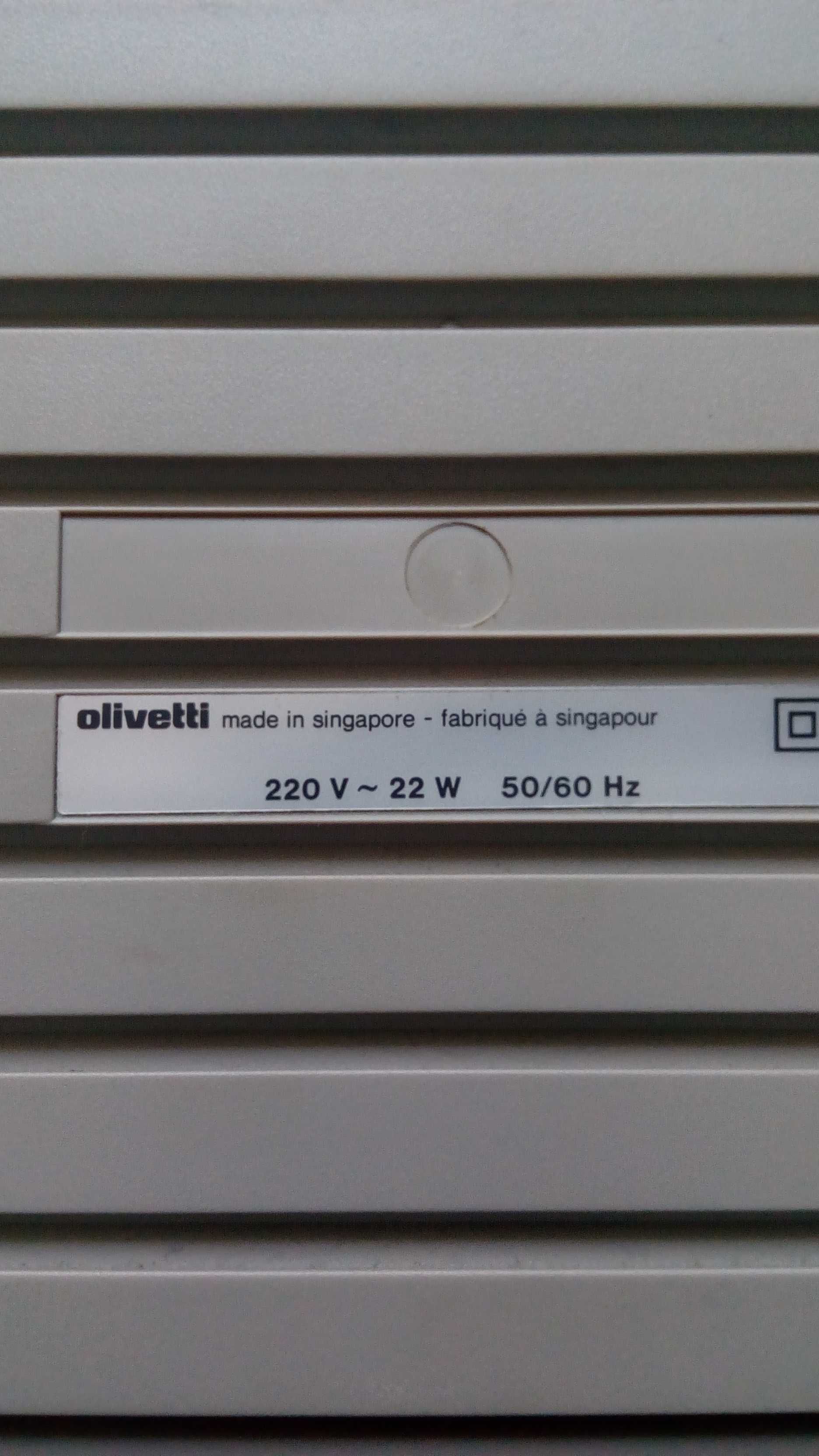 Электрическая печатная машинка Olivetti ET personal 55