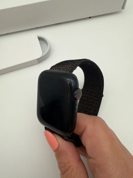 Apple Watch Series 8