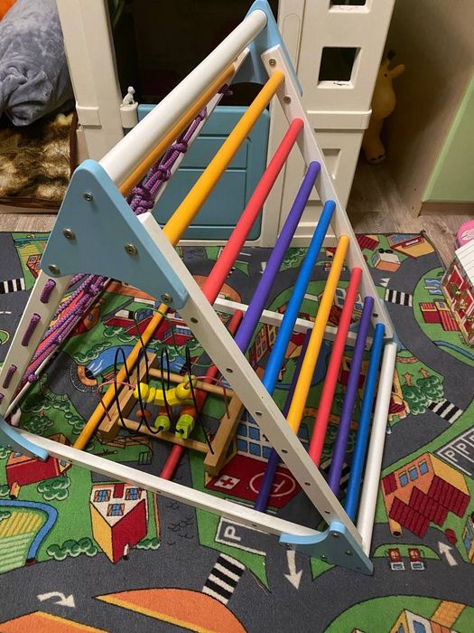Трикутник Піклера,дитячий спортивний комплекс