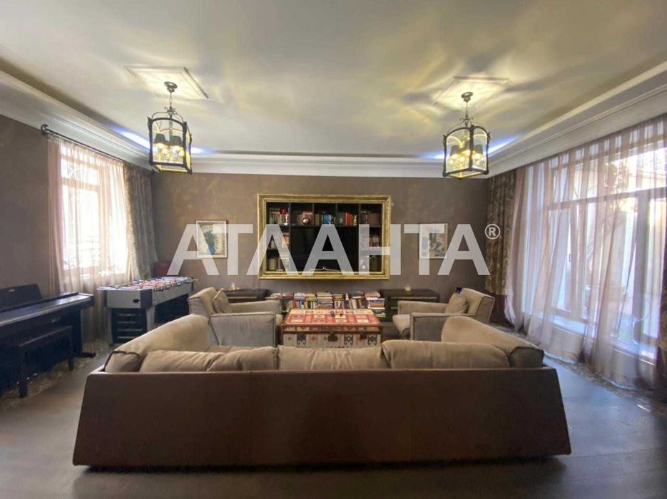 Дом 311 м2 в центре Одессы