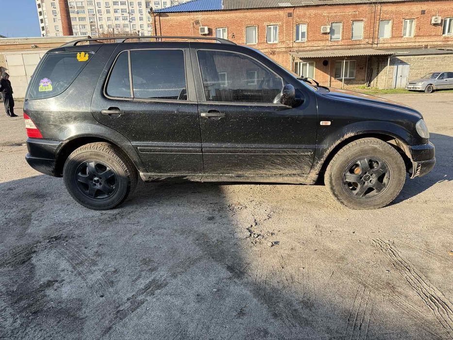 Mercedes ML270 2001рік 2,7дизель АКПП повний привід 4х4