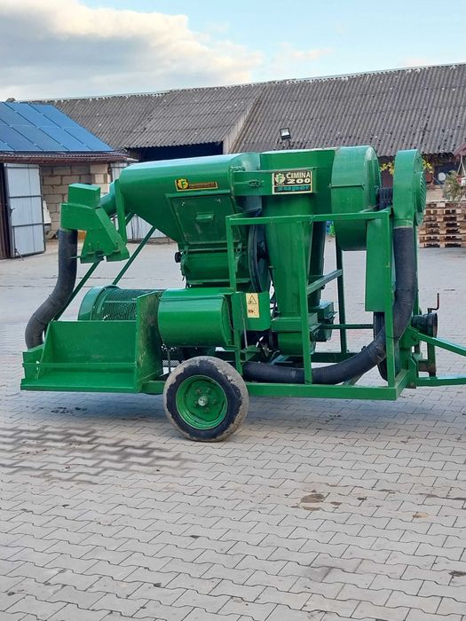 KOMBAJN do orzechów laskowych FACMA CIMINA 200