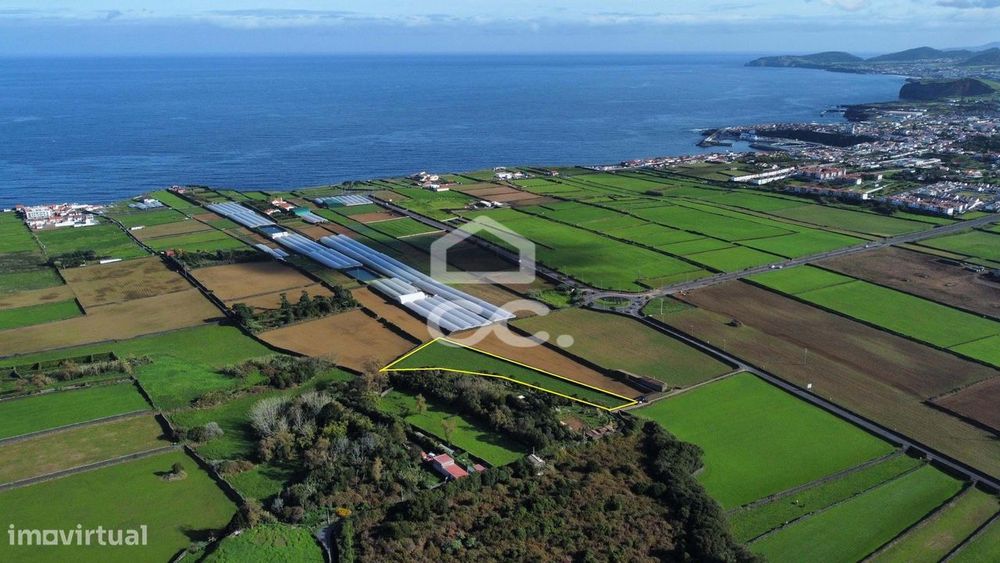 Terreno com 6.660,00 m2 - Pico da Pedra - Ribeira Grande