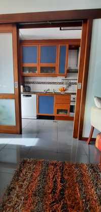 Vendo T2+1 Duplex Mibilado c/ 2 lugares de garagem, no Porto