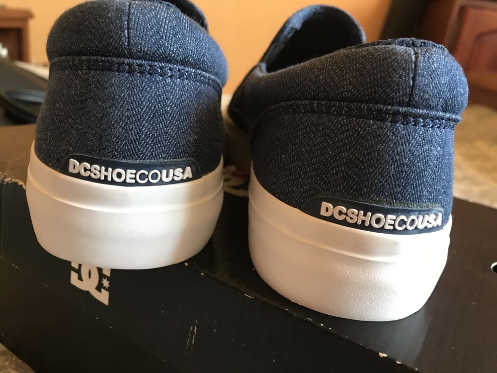 DC Shoes нові 40 кеди сліпони