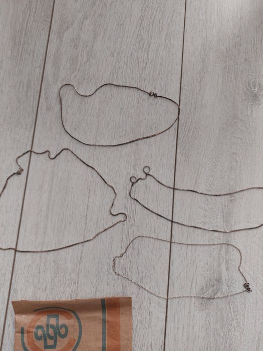 Pakiet starych srebrnych łańcuszków z czasów PRL