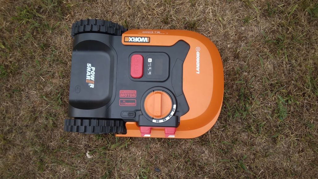 Robot koszący Worx Landroid M500 WR141E kosiarka samojezdna 500m² WORX