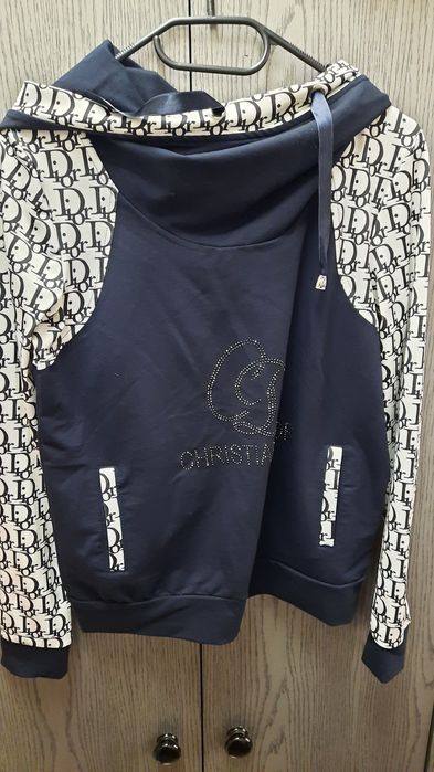 Super granatowy dres rozm. S.