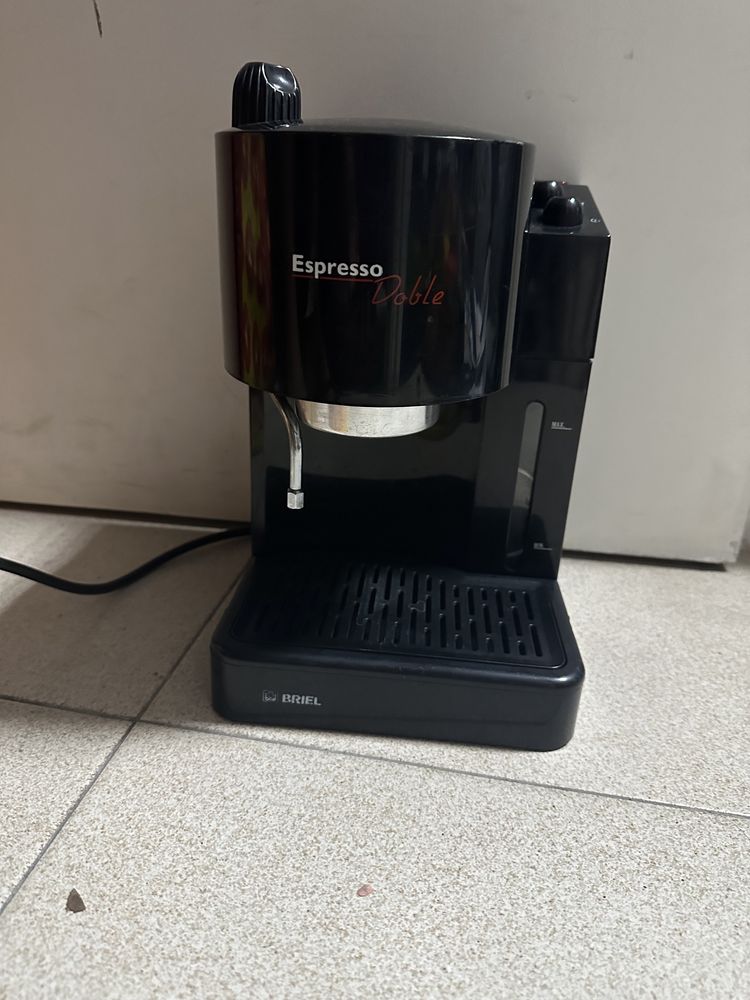Maquina cafe Briel