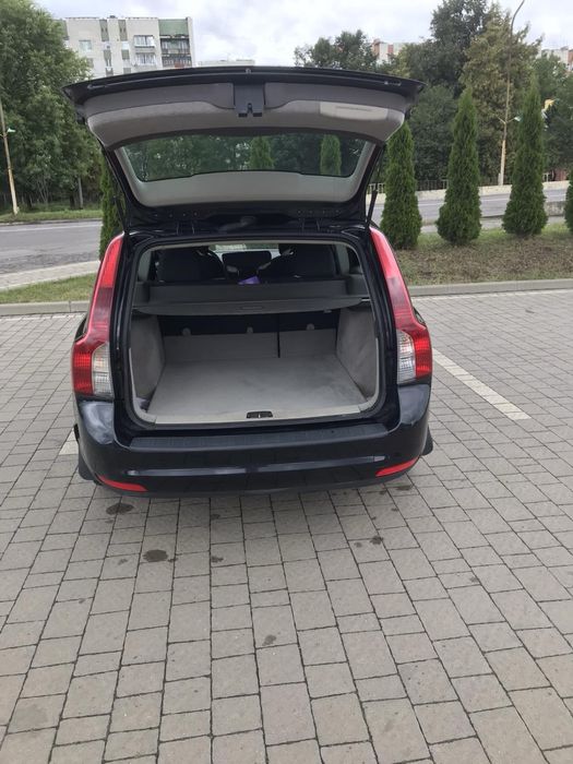 Volvo V50  2010рік.