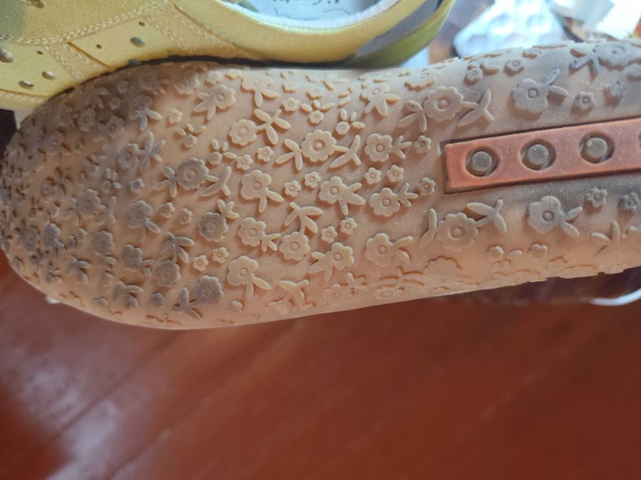 Кросівки Diadora ботинки
