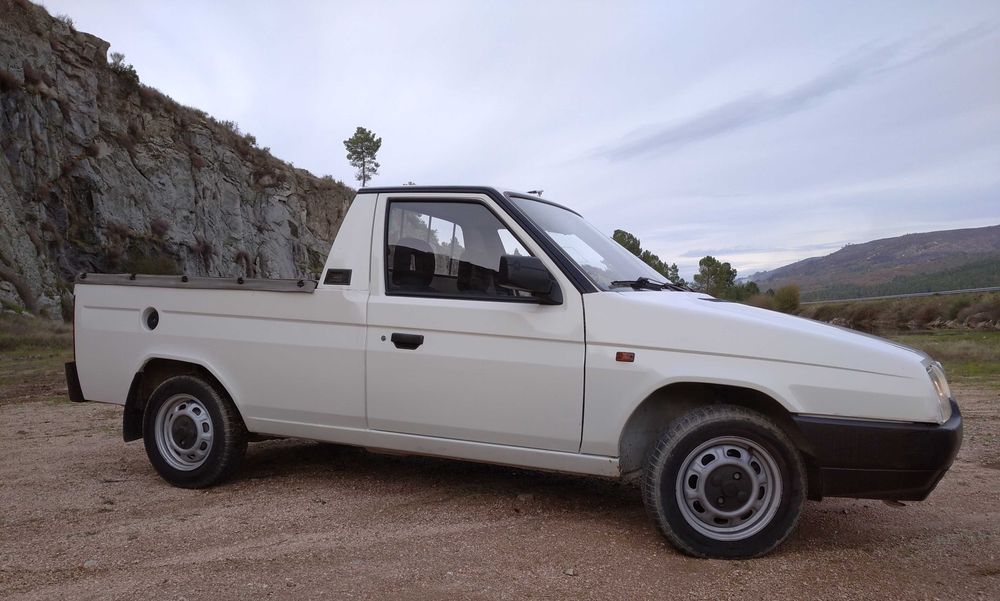Carrinha Skoda pick up lx