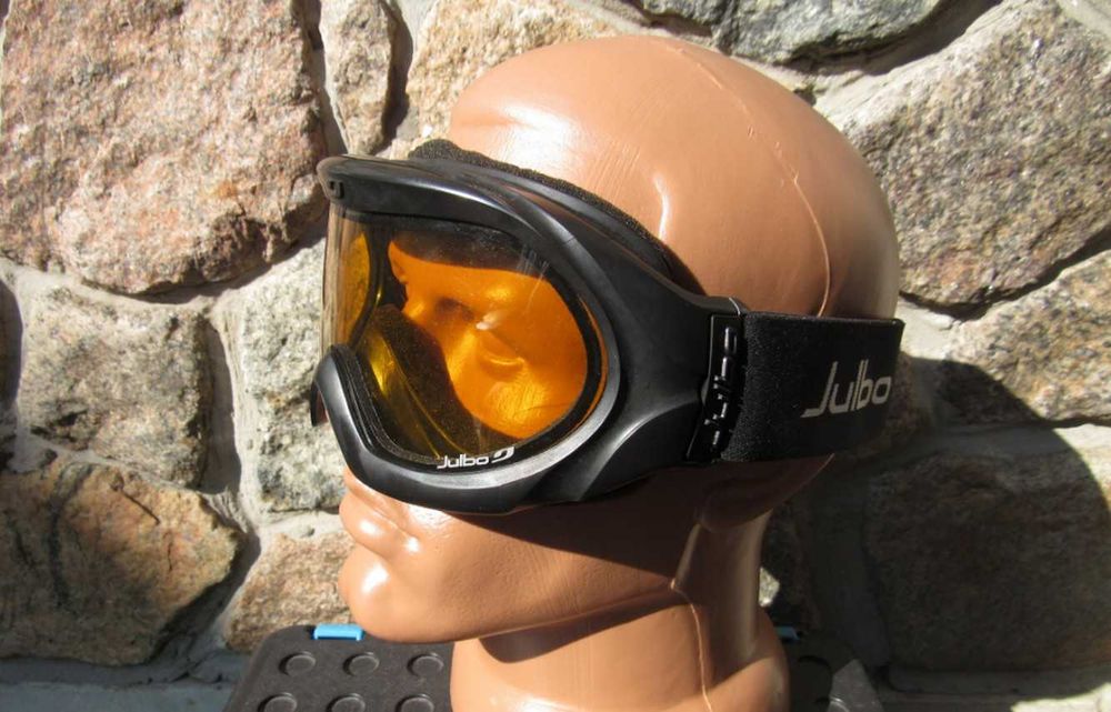 Очки горнолыжные Julbo