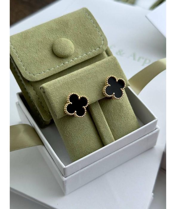 Неймовірно гарні сережки Van Cleef & Arpels