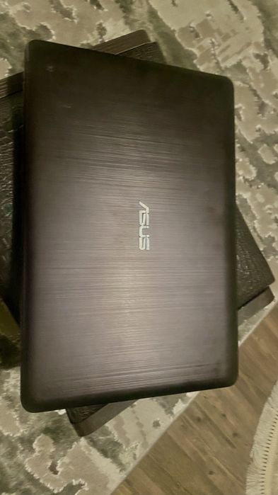 Продам ноутбук asus ,Можливий обмін на планшет на windows