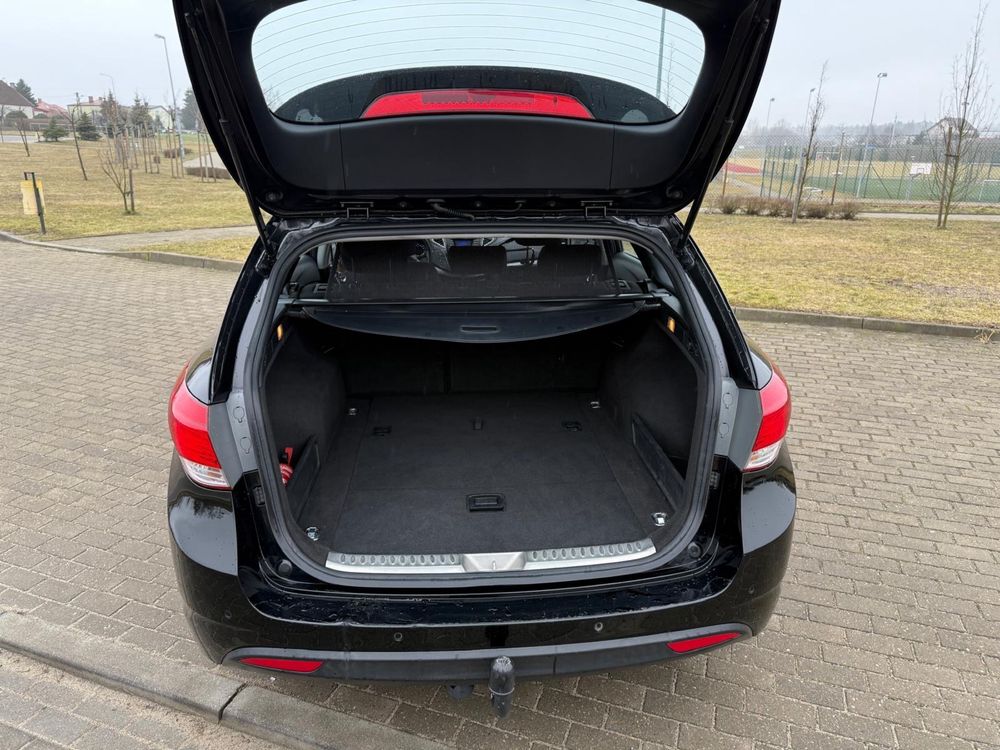 * Hyundai i40, 1.7 diesel, 2012 r 220tys przebiegu*