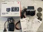 Camera Canon M6 15-45mm