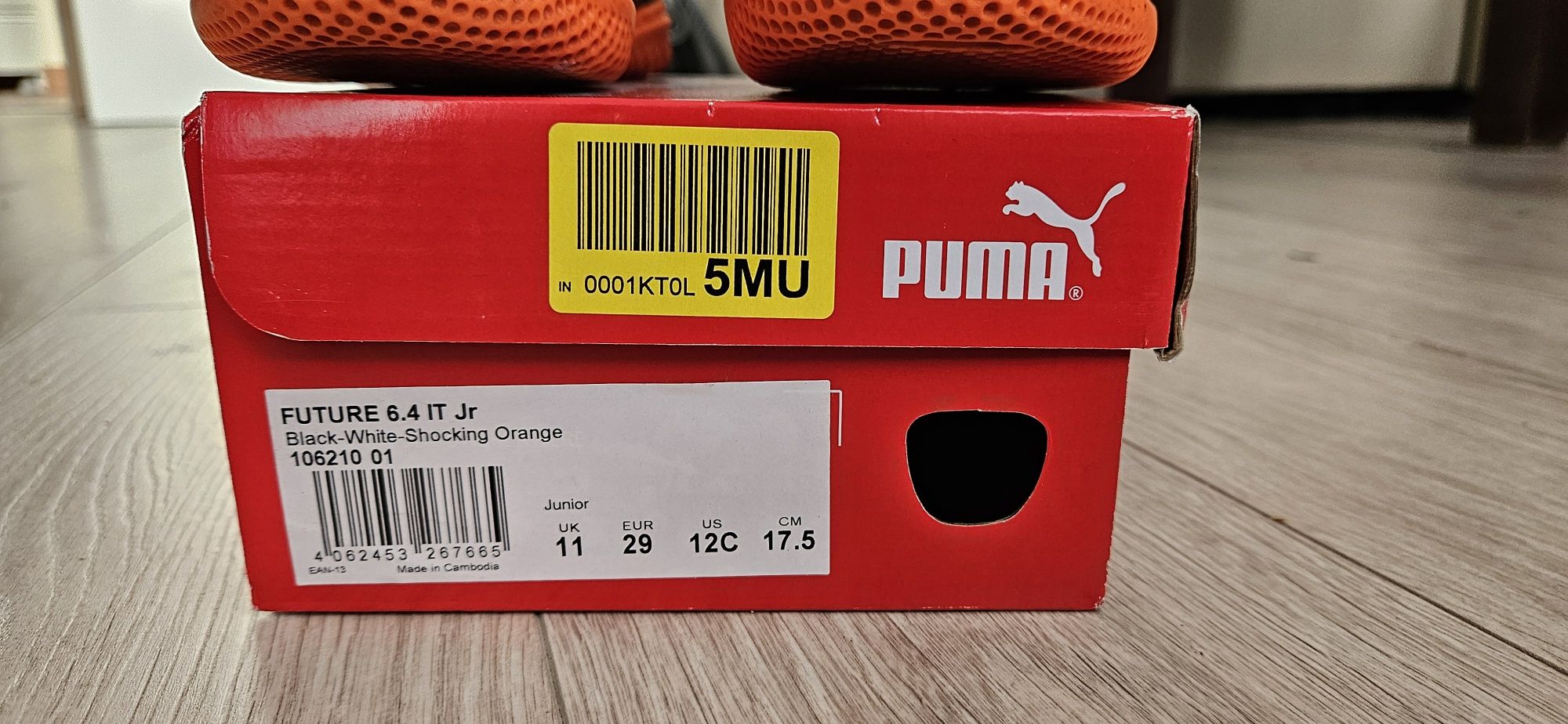 Buty piłkarskie Puma Future 6.4 IT halowe junior