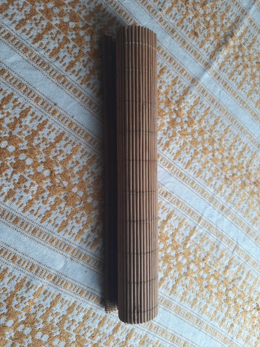 Bambusowa podkładka na stół do jedzenia / rolka do sushi