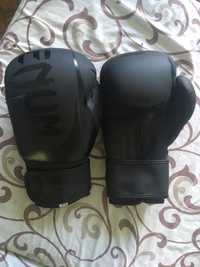 VENUM рукавиці боксерські 10-OZ (унцій)