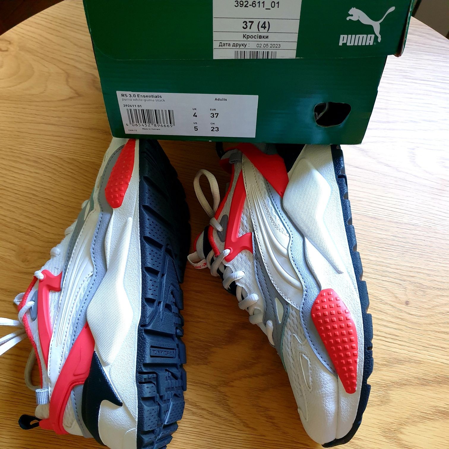 Puma оригінал жіночі кросівки trinity cassia pwr