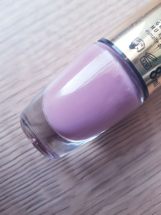 Nowy lakier do paznokci marki Lovely 8ml