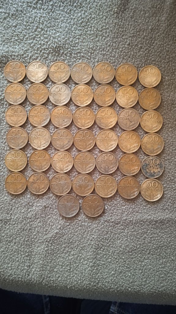 Lote de moedas portuguesas de 50 centavos