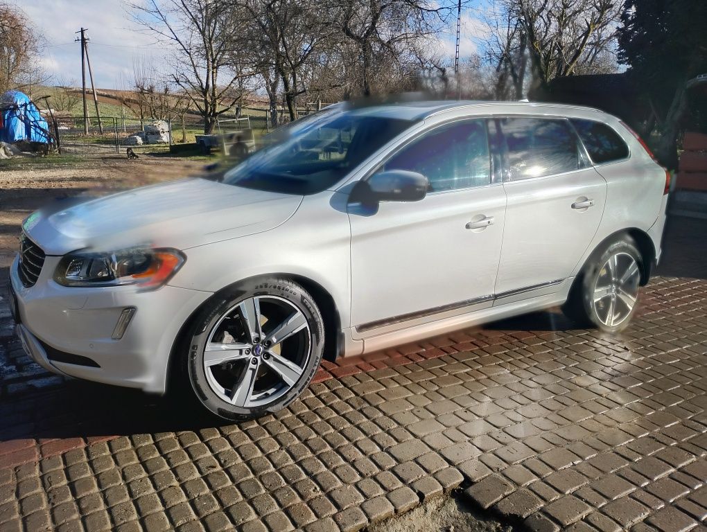 Volvo XC 60 T5 AWD