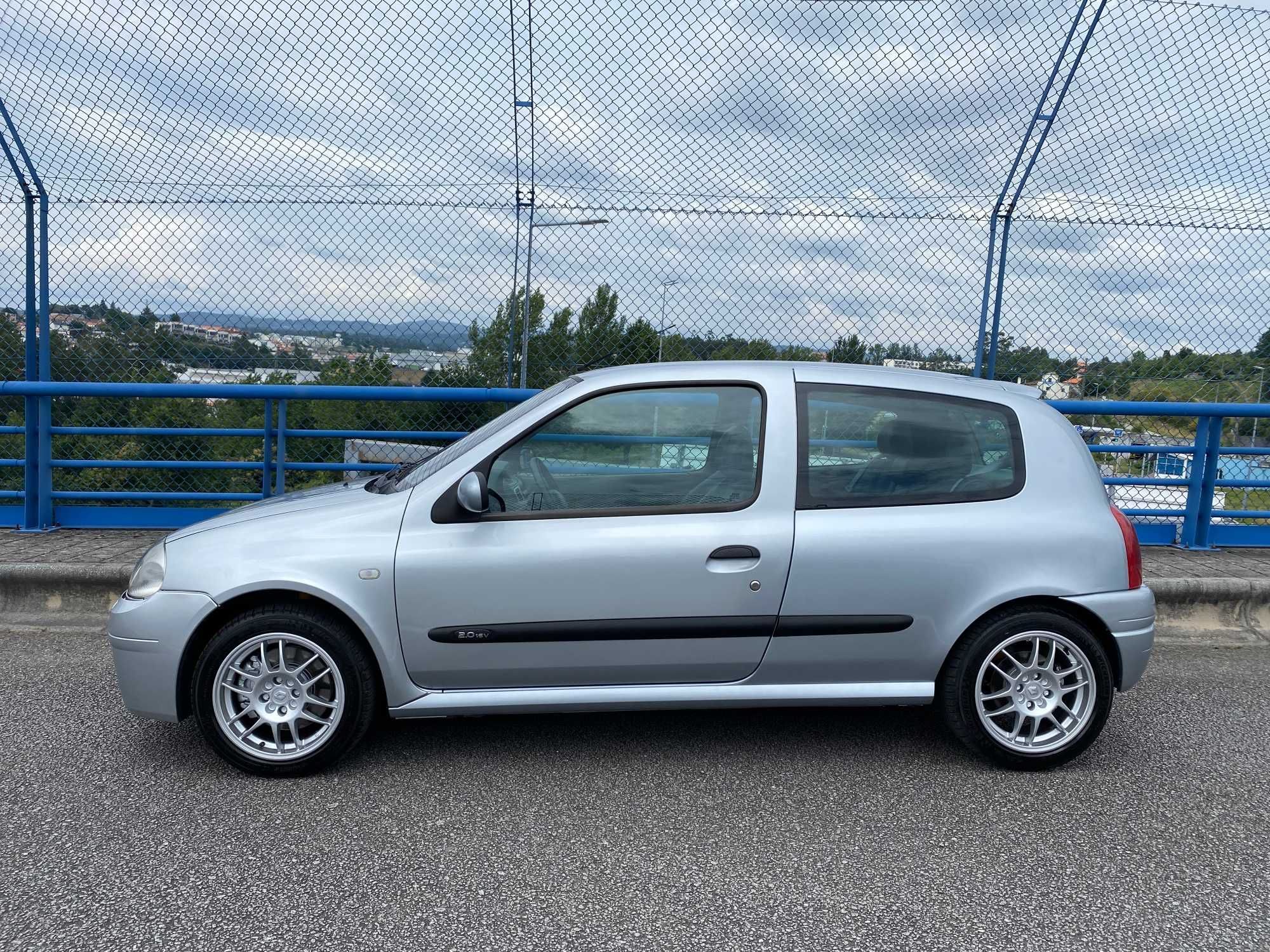 Renault Clio 2.0 SPORT