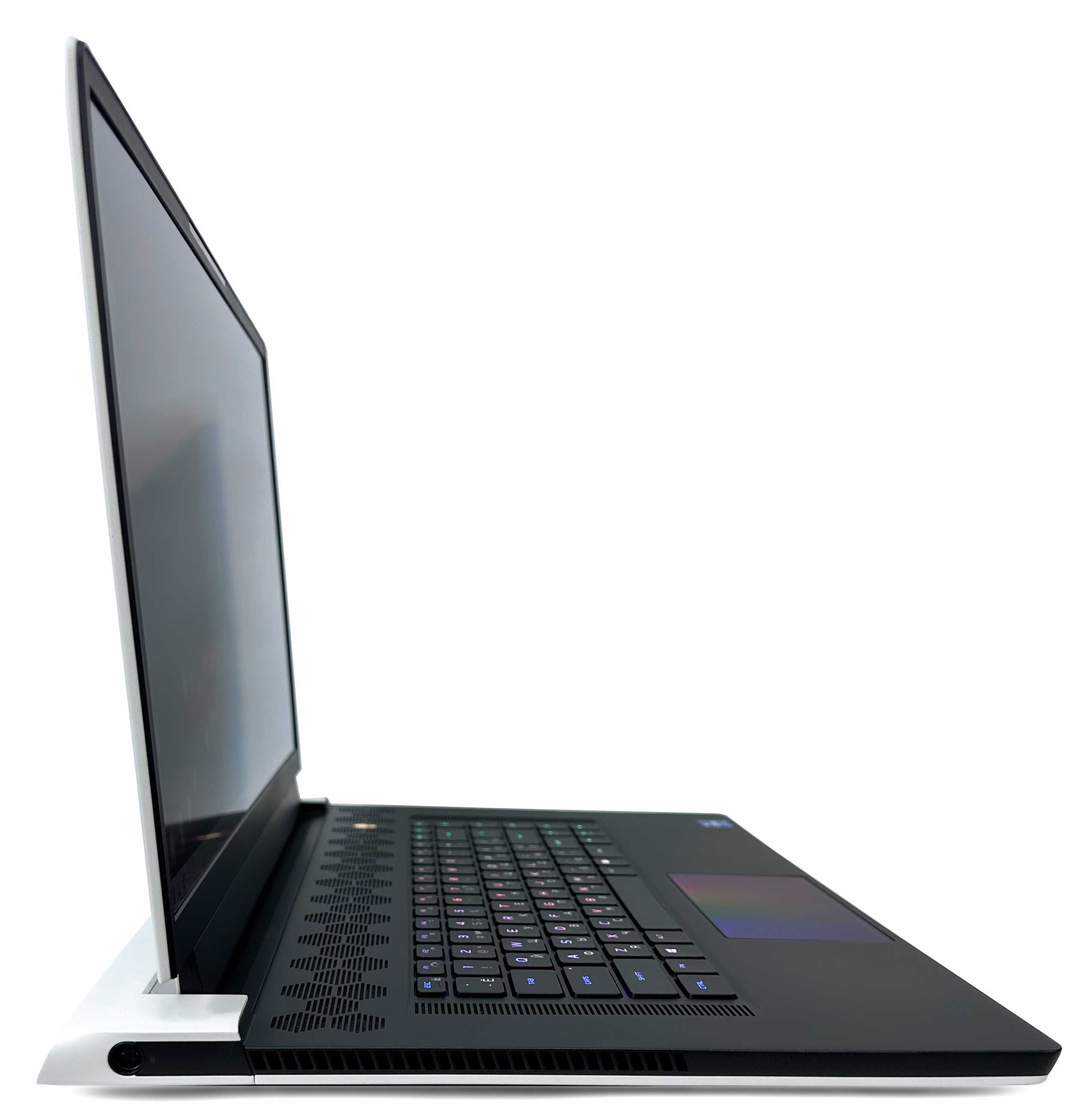 Ноутбук Alienware x17 R1: Core i7-11700H/32ГБ/RTX3080 16ГБ/17.3" 360Гц