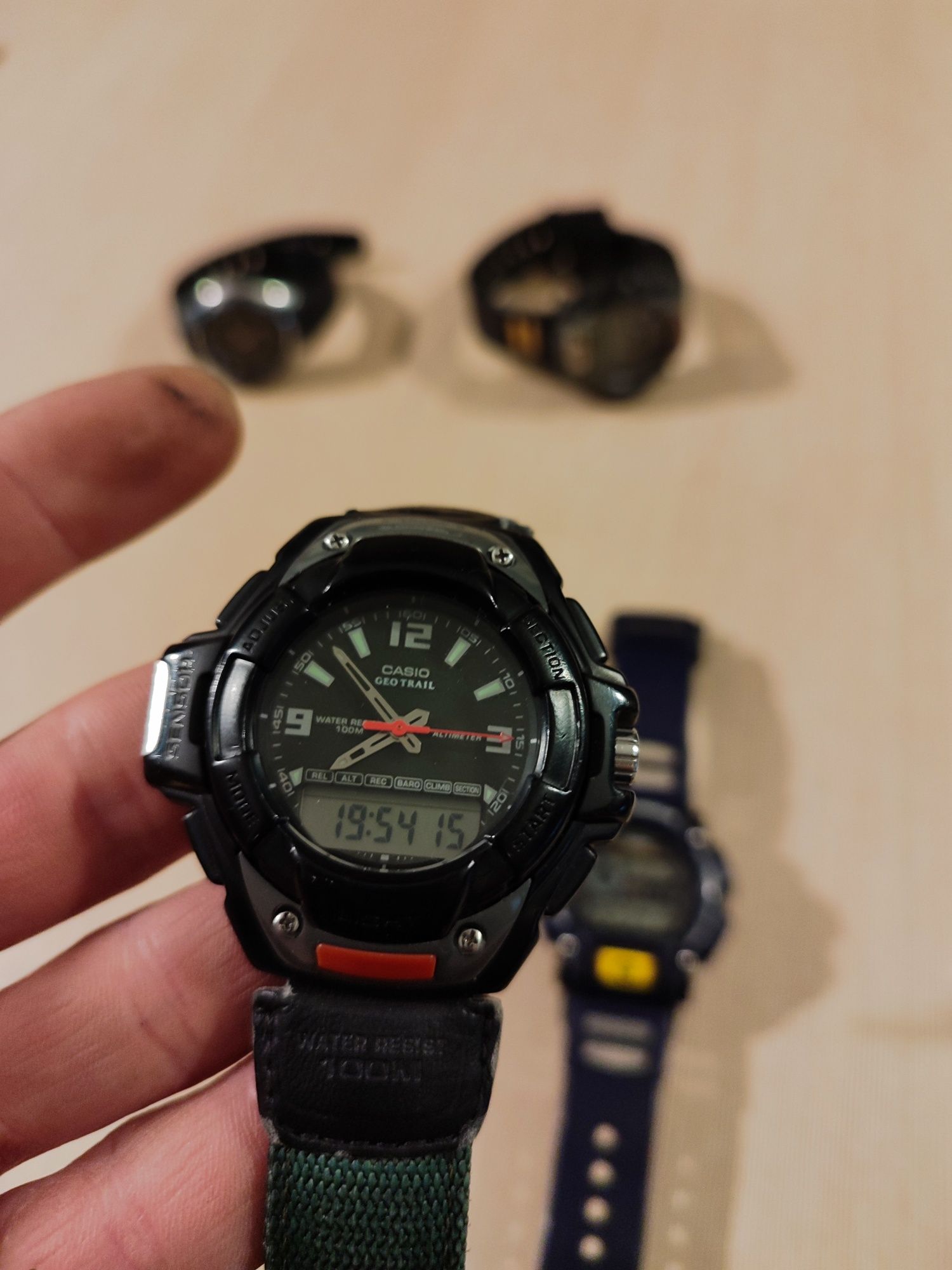 Zamienię zegarki Casio G-shock Protrek