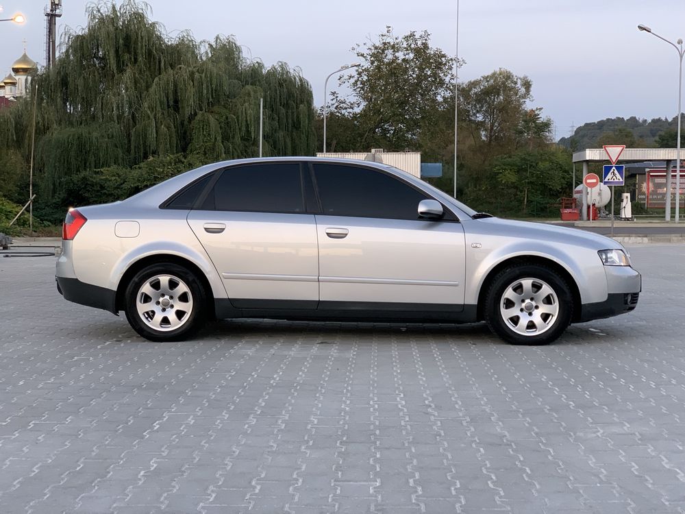 Продам Audi a4 2001