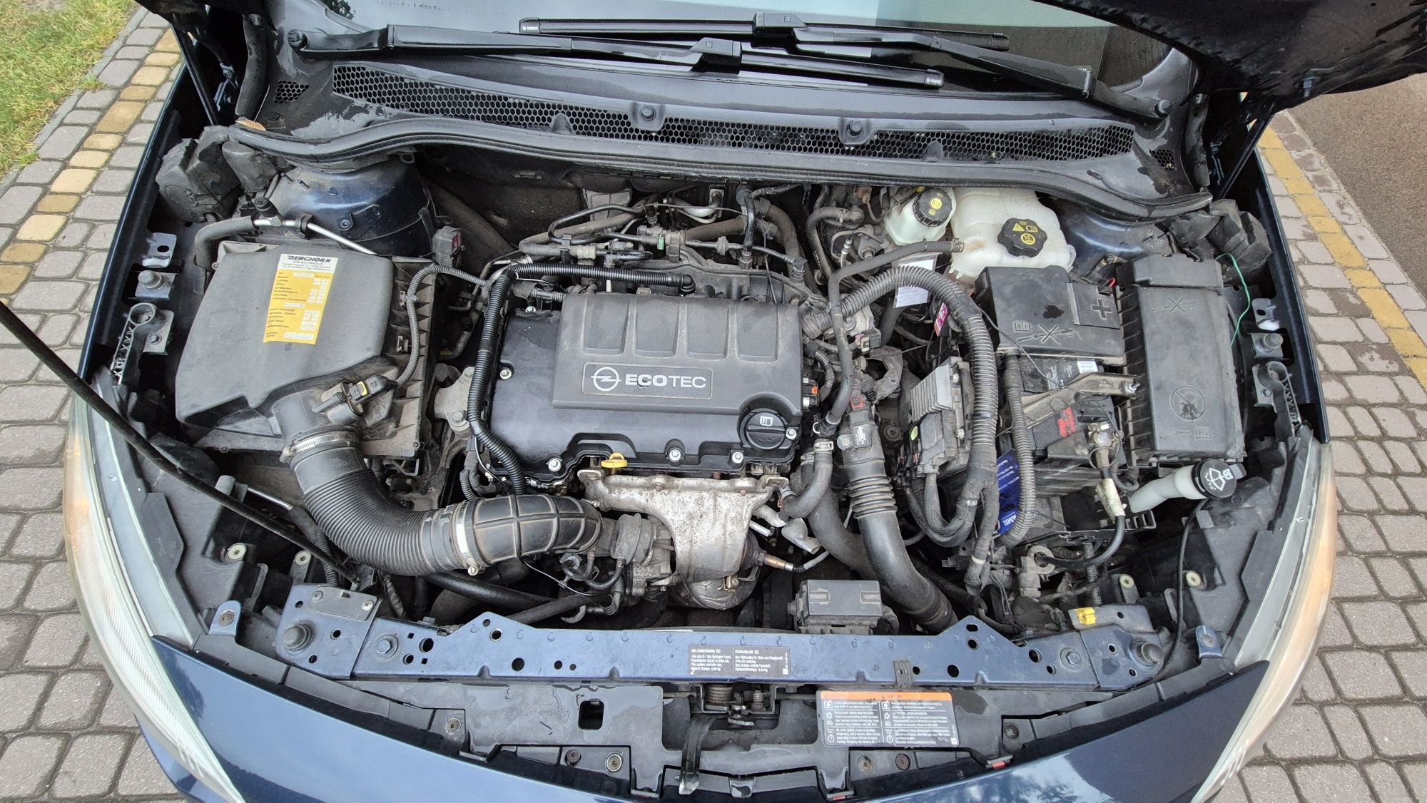 Opel Astra J 1.4 140KM #HAK#prywatnie