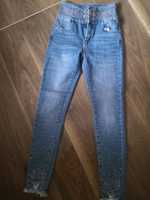 Nowe spodnie jeansowe M'sara roz. S