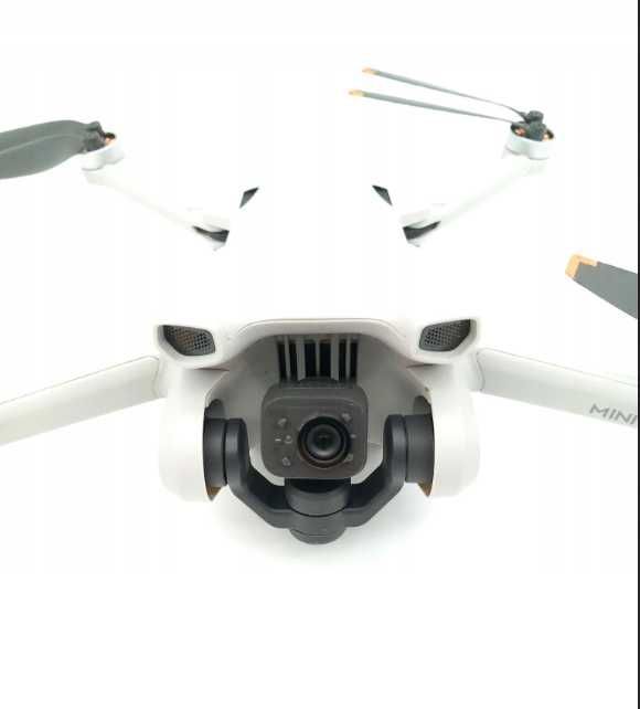 Dron DJI Mini 3 RC 6000 m 2453 mAh