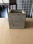 Doniczka betonowa 12x12 cm