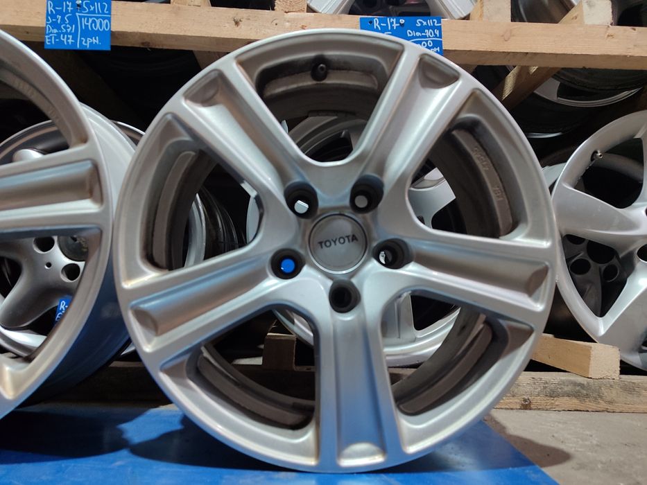 Диски Toyota R-16. 5×114.3. ET-45. Dia-60.1. J-7