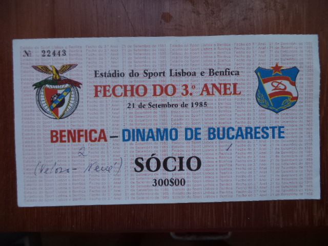 Bilhete BENFICA Inauguração do Fecho 3º Anel Jogo Dínamo 1985