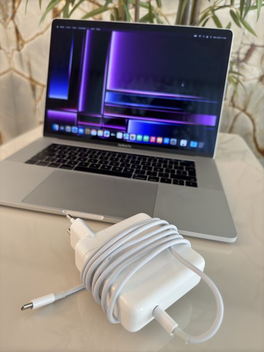 Macbook Pro 15” 2017