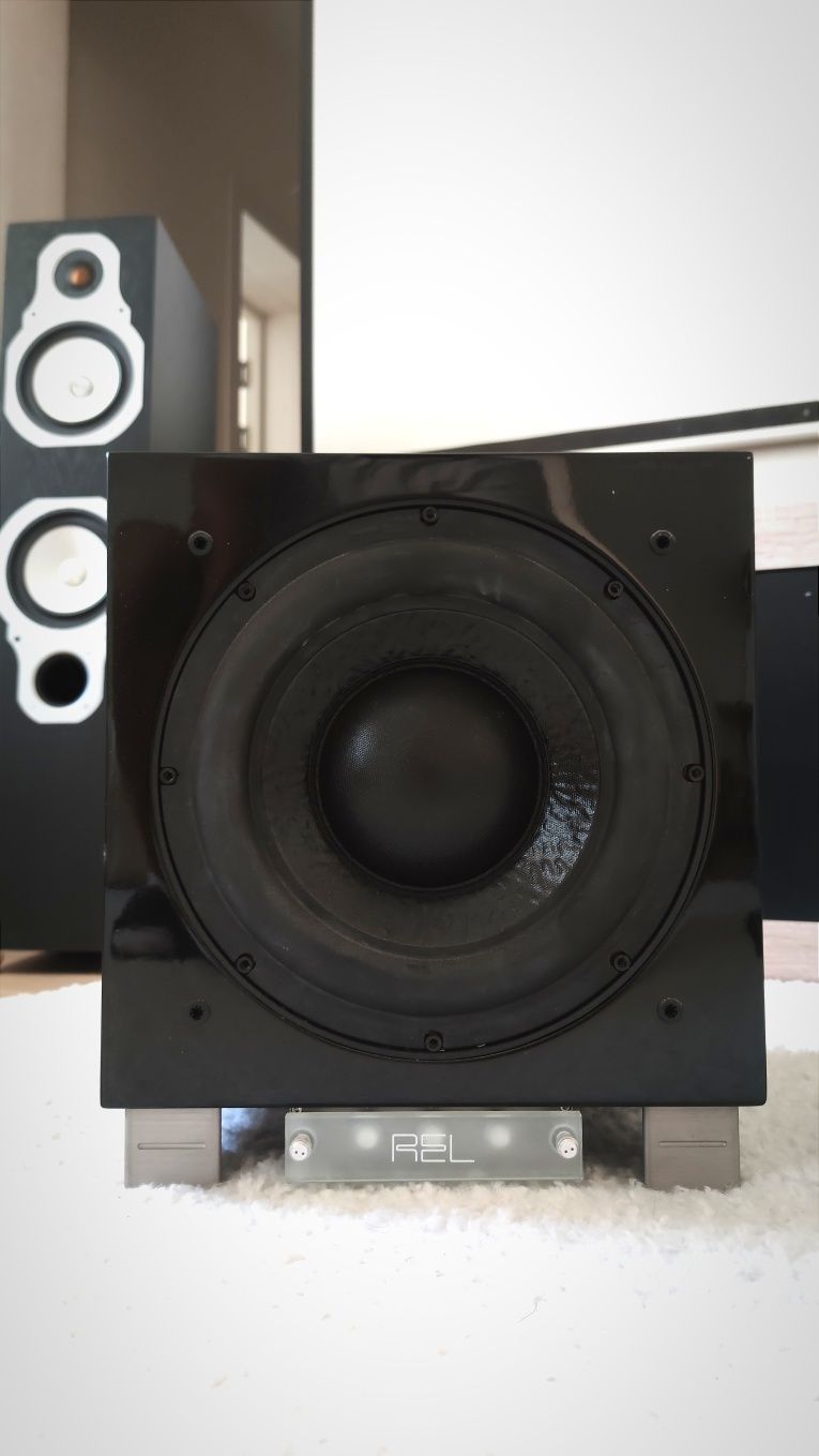 Сабвуфер Rel R-305