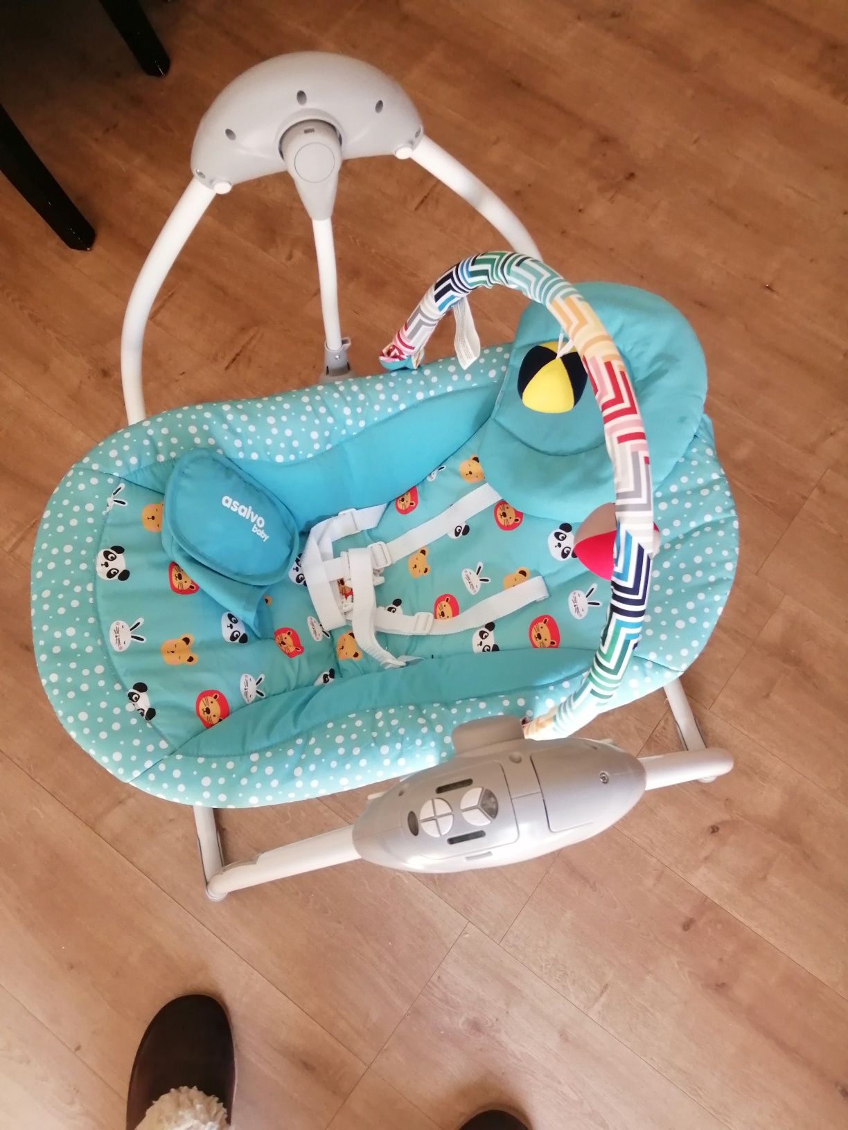 Cadeira para bebe de balouco com musica