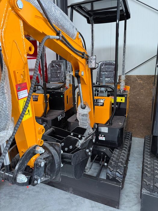 YG-10  minikoparka nowa