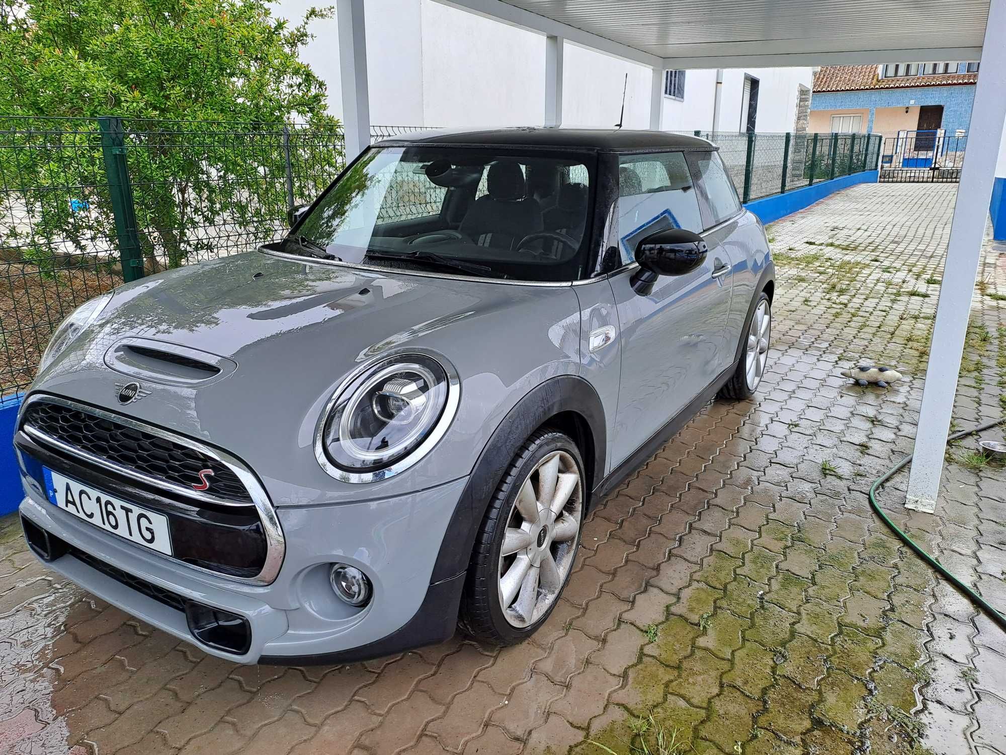 Mini Cooper S imaculado