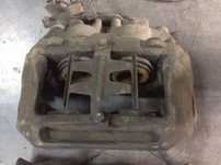 Суппорт передний Mercedes REX,Vario 609,611,709,711,809,811,814,817