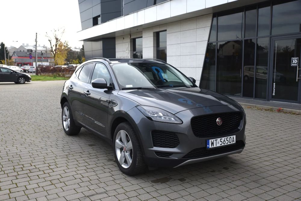 Jaguar E-Pace Rej. 2020 Od dealera 58700 km Cena netto 65000 +23% Vat 4X4 AWD