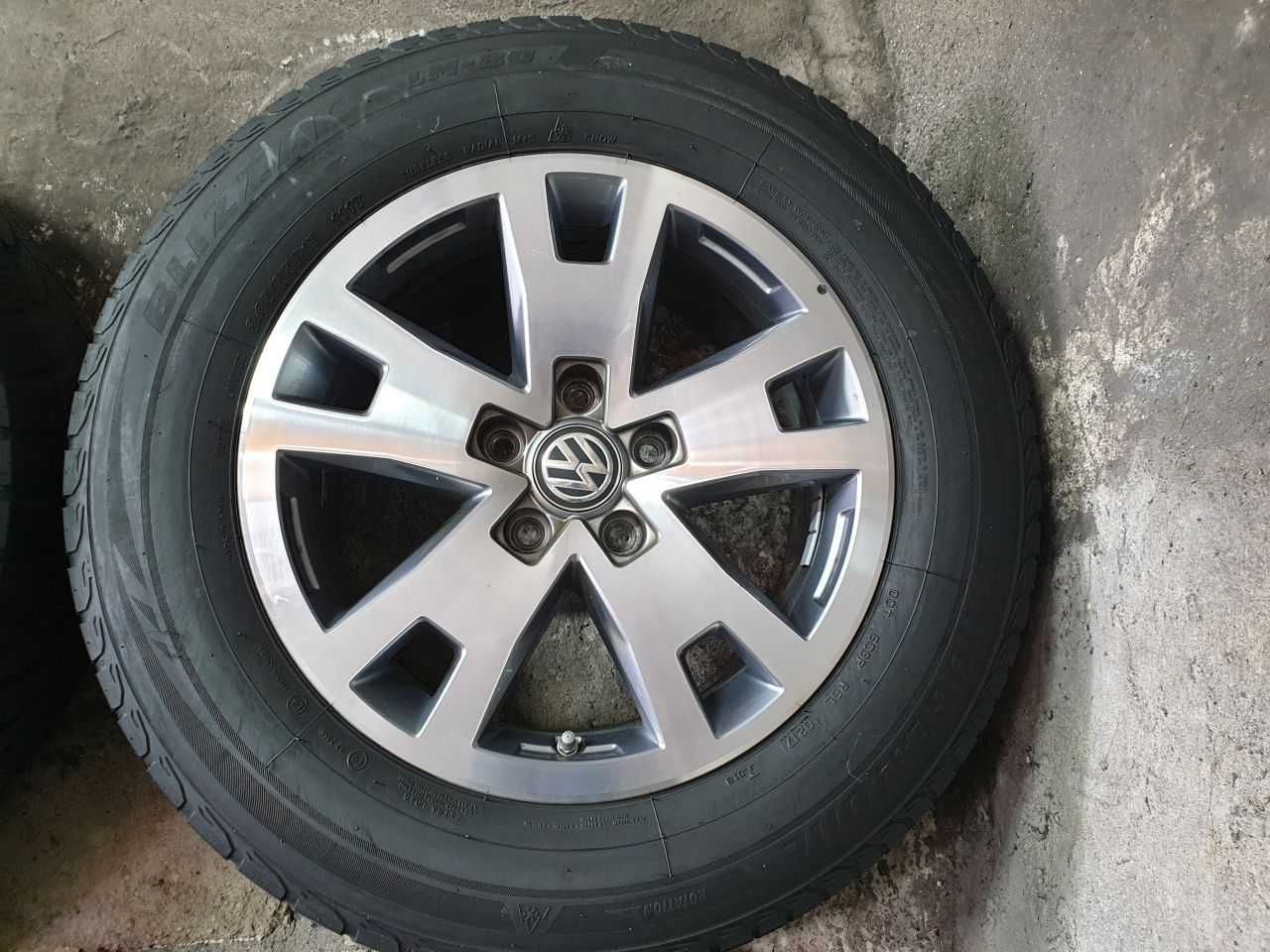 Felgi alu VW Amarok T5 T6 Multivan R17 5x120 opony 245/65R17 5mm