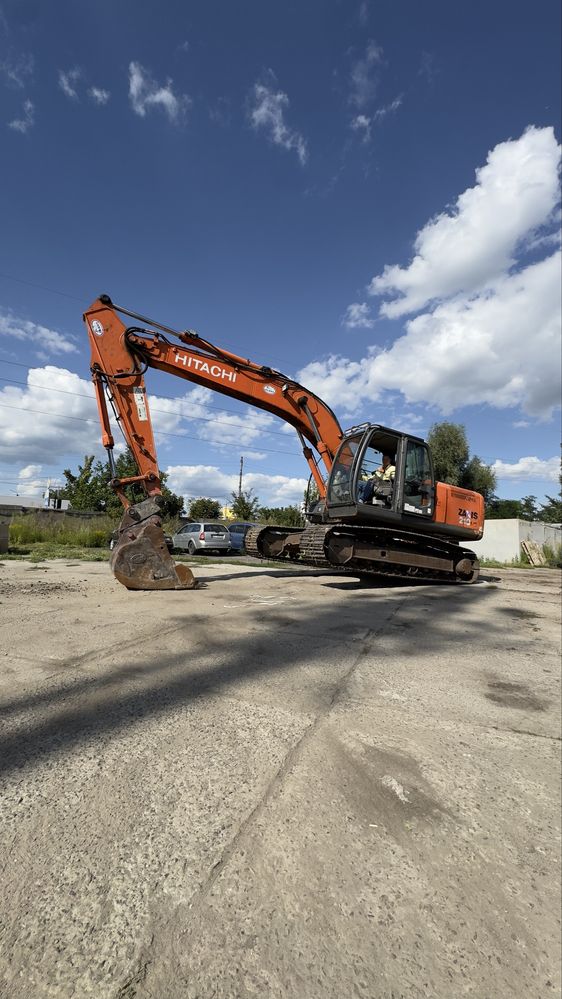 Продаж екскаватора HITACHI ZX210-LC3