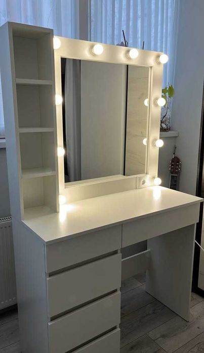 Стол макияжный бровиста бьюти Туалетний гримерный столик визажный