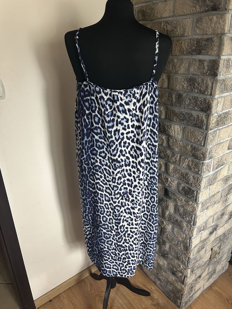 Letnia sukienka midi w panterkowy wzór panterka rozmiar L/40 premium